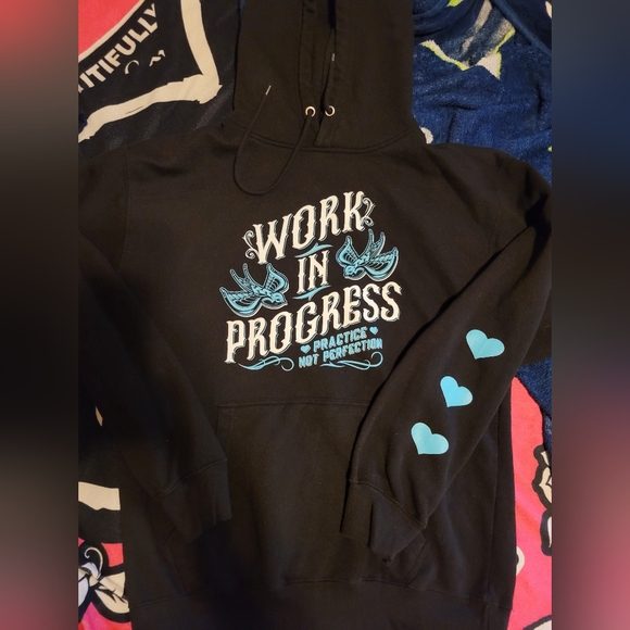 Beautiful Disaster set - Picture 4 of 5